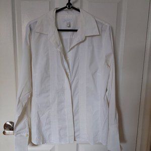 Charter Club Women's white button down shirt Size 6 Ribbon and Pintuck